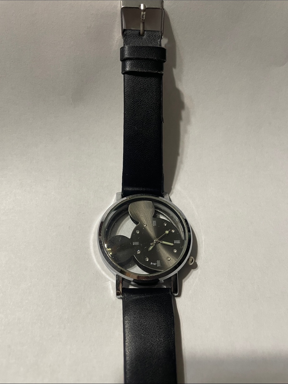 Source Unknown Black Men's Analog Watch with Leather Strap and Silver Case